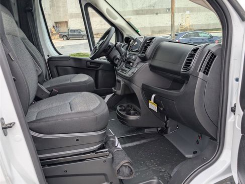 New 2026 RAM ProMaster 1500 w/ Safety Group FWD image 6