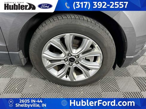 Used 2024 Ford Edge Titanium AWD/4WD image 10