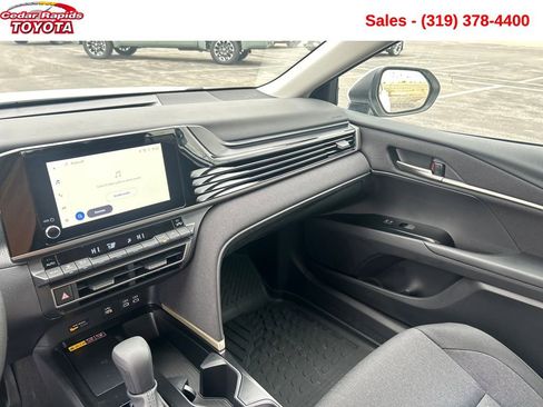Used 2026 Toyota Camry LE image 15