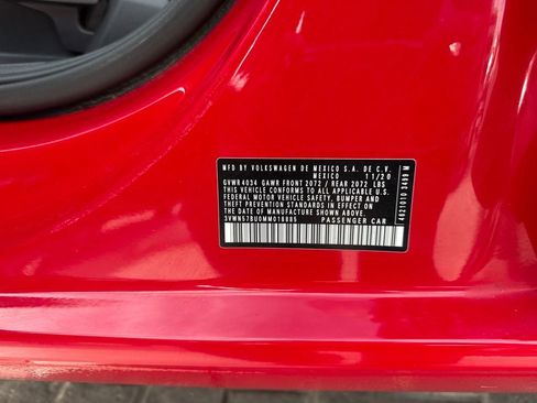 Certified 2021 Volkswagen Jetta R-Line image 31