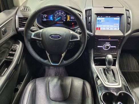 Used 2017 Ford Edge Titanium w/ Equipment Group 302A image 22