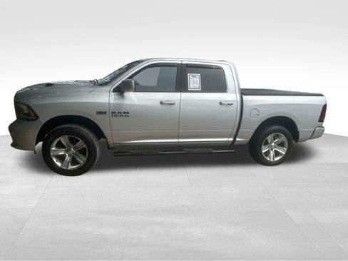 Used 2014 RAM 1500 Sport w/ Convenience Group AWD/4WD image 5