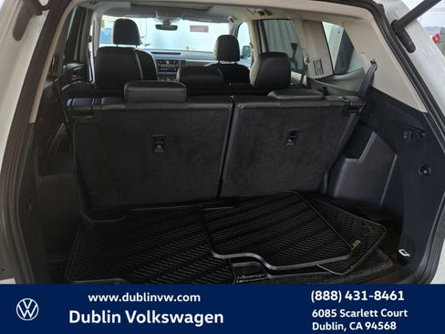 Certified 2020 Volkswagen Atlas SE w/ Panoramic Sunroof Package image 26