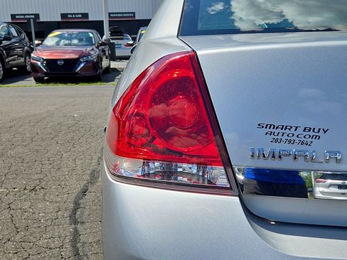 Used 2011 Chevrolet Impala LS FWD image 15