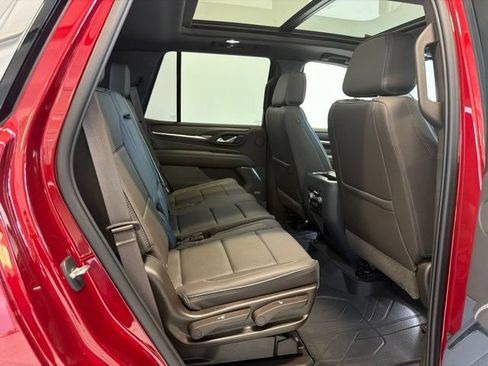 Used 2021 GMC Yukon Denali w/ Denali Premium Package AWD/4WD image 49