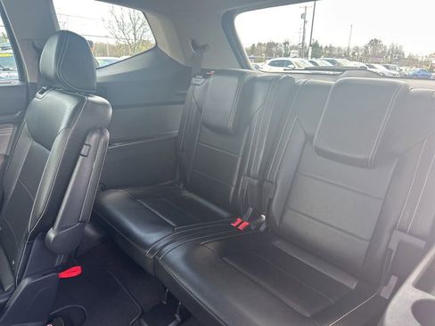 Used 2022 Volkswagen Atlas SE AWD/4WD image 31