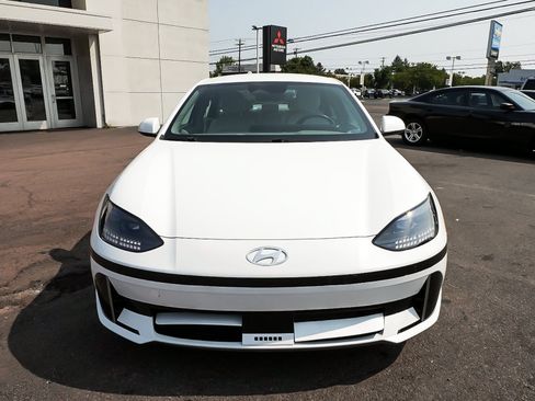 Used 2024 Hyundai Ioniq 6 SEL AWD/4WD image 2