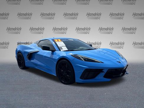 Used 2022 Chevrolet Corvette Stingray Premium Conv w/ Z51 Performance Package RWD image 2