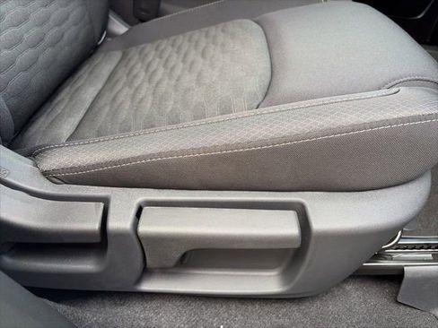 New 2026 Nissan Pathfinder SV image 21