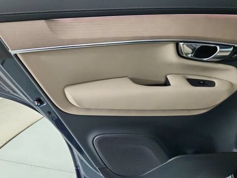 New 2026 Volvo XC90 B5 Core w/ Protection Package Premier AWD/4WD image 27