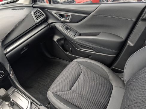 Used 2019 Subaru Forester Premium image 11