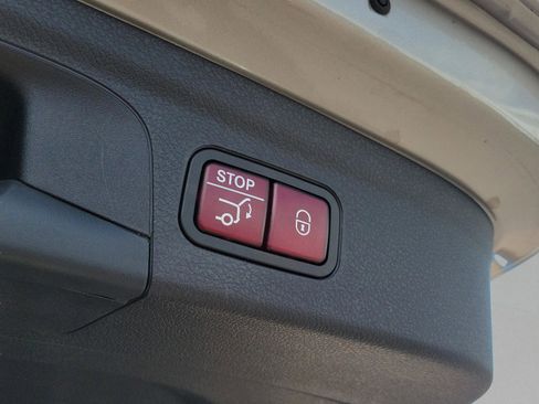 Used 2021 Mercedes-Benz GLE 350 4MATIC image 6