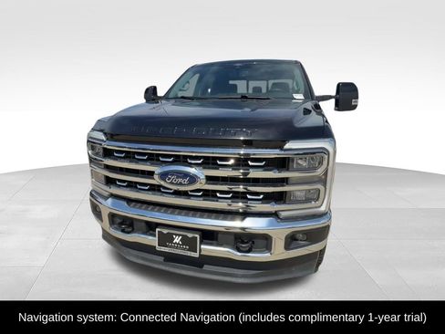 Used 2024 Ford F250 Lariat AWD/4WD image 3