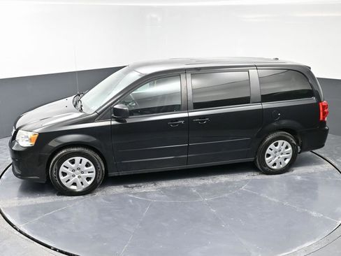 Used 2017 Dodge Grand Caravan SE w/ Power Window Group image 43