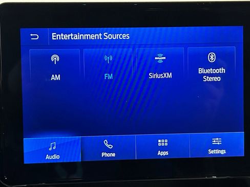 Used 2021 Ford Explorer XLT w/ Equipment Group 202A AWD/4WD image 87