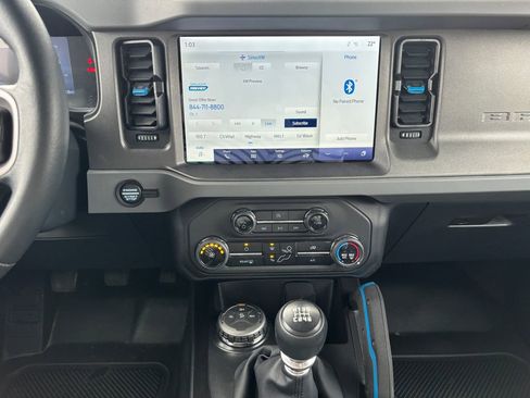 Used 2024 Ford Bronco Black Diamond image 25