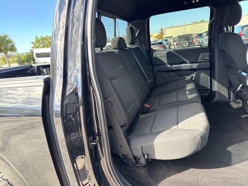 Certified 2022 Ford F150 XLT w/ Equipment Group 302A High image 28