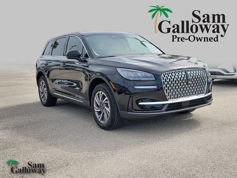 Certified 2025 Lincoln Corsair FWD image 1