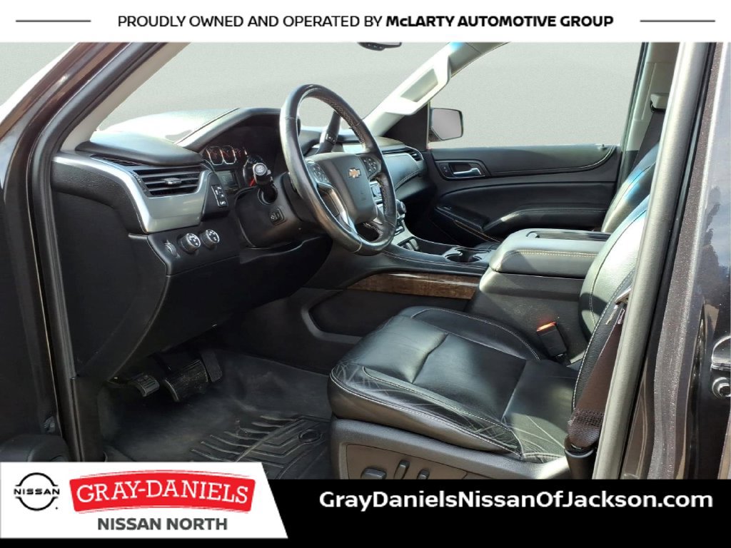 Used 2016 Chevrolet Suburban LT w/ Luxury Package AWD/4WD image 24