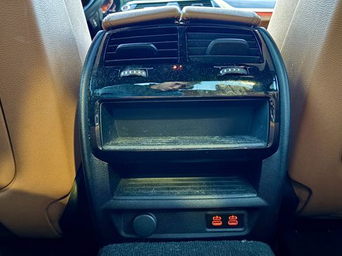 Used 2021 BMW 530i w/ Convenience Package image 24