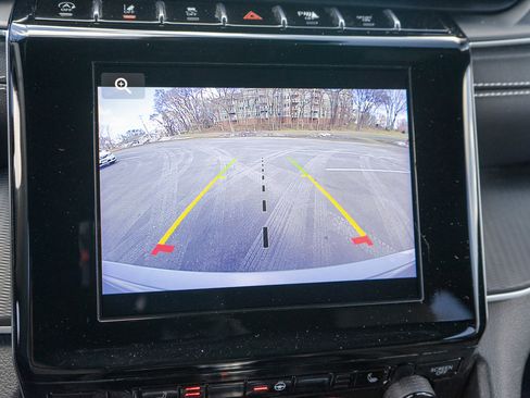 Used 2023 Jeep Grand Cherokee Altitude image 19