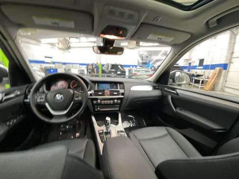 Used 2017 BMW X3 sDrive28i RWD image 29