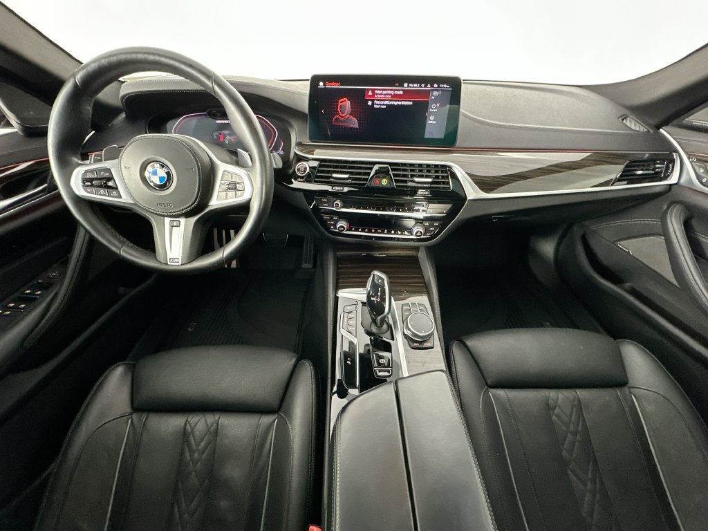 Used 2021 BMW M550i xDrive AWD/4WD image 10