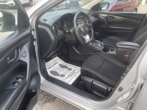 Used 2021 Nissan Rogue Sport S FWD image 10