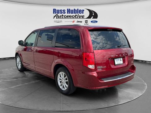 Used 2014 Dodge Grand Caravan SXT FWD image 3