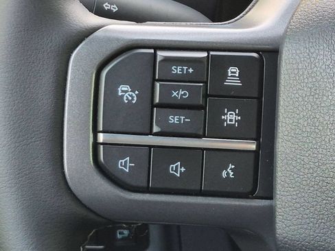 Used 2025 Ford F150 Lariat AWD/4WD image 16