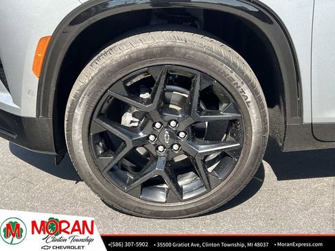 Certified 2024 Chevrolet Traverse RS AWD/4WD image 10