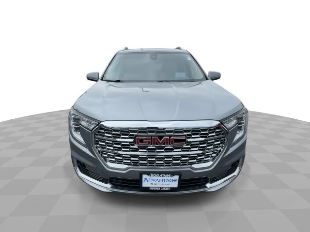 Certified 2023 GMC Terrain Denali AWD/4WD image 3