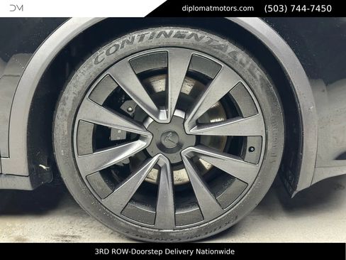 Used 2022 Tesla Model X image 33