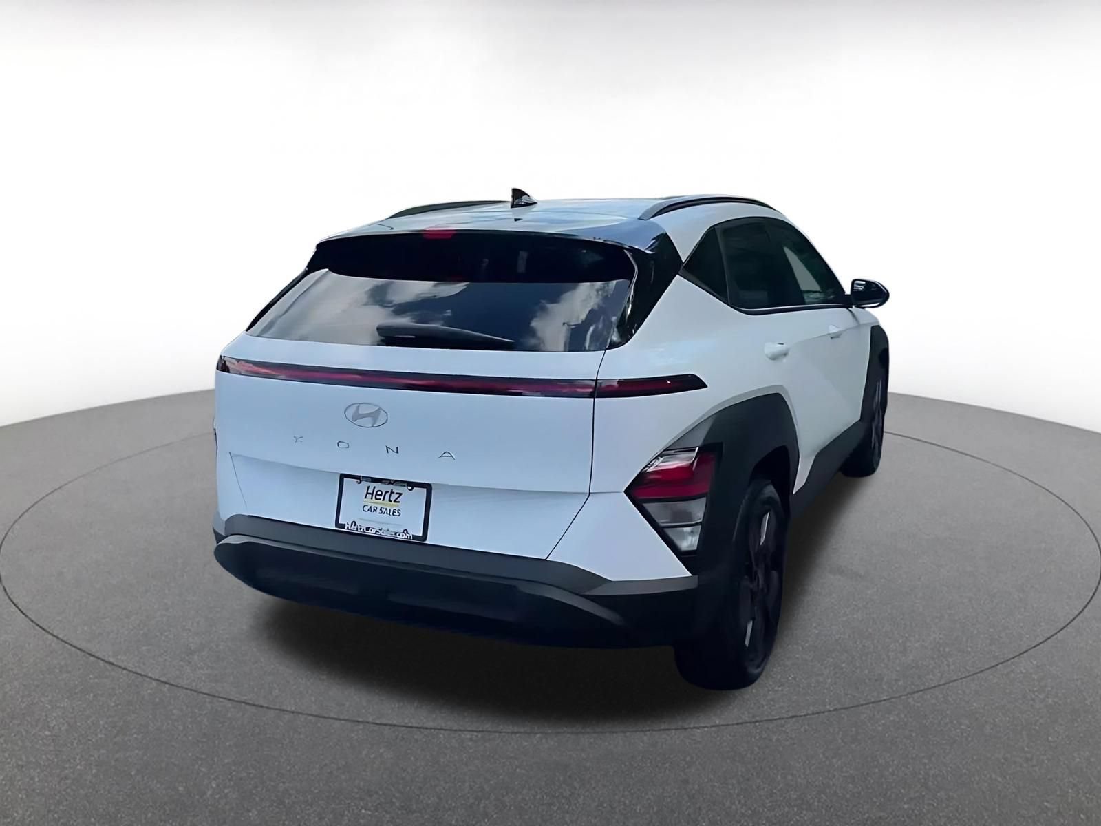 Used 2026 Hyundai Kona SEL Sport FWD image 13
