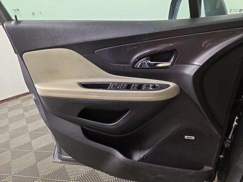 Used 2019 Buick Encore Essence w/ Experience Buick Package AWD/4WD image 31