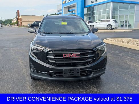 Used 2019 GMC Terrain SLE w/ Driver Convenience Package FWD image 2