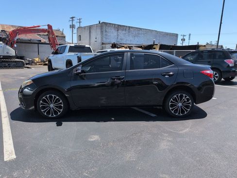 Used 2014 Toyota Corolla S w/ Driver Convenience Package FWD image 3
