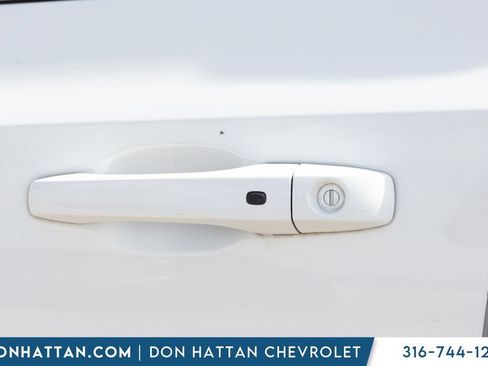 Used 2020 Chrysler 300 Touring w/ Driver Convenience Group RWD image 33