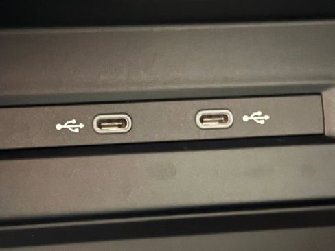 New 2025 Volkswagen Taos SE image 13