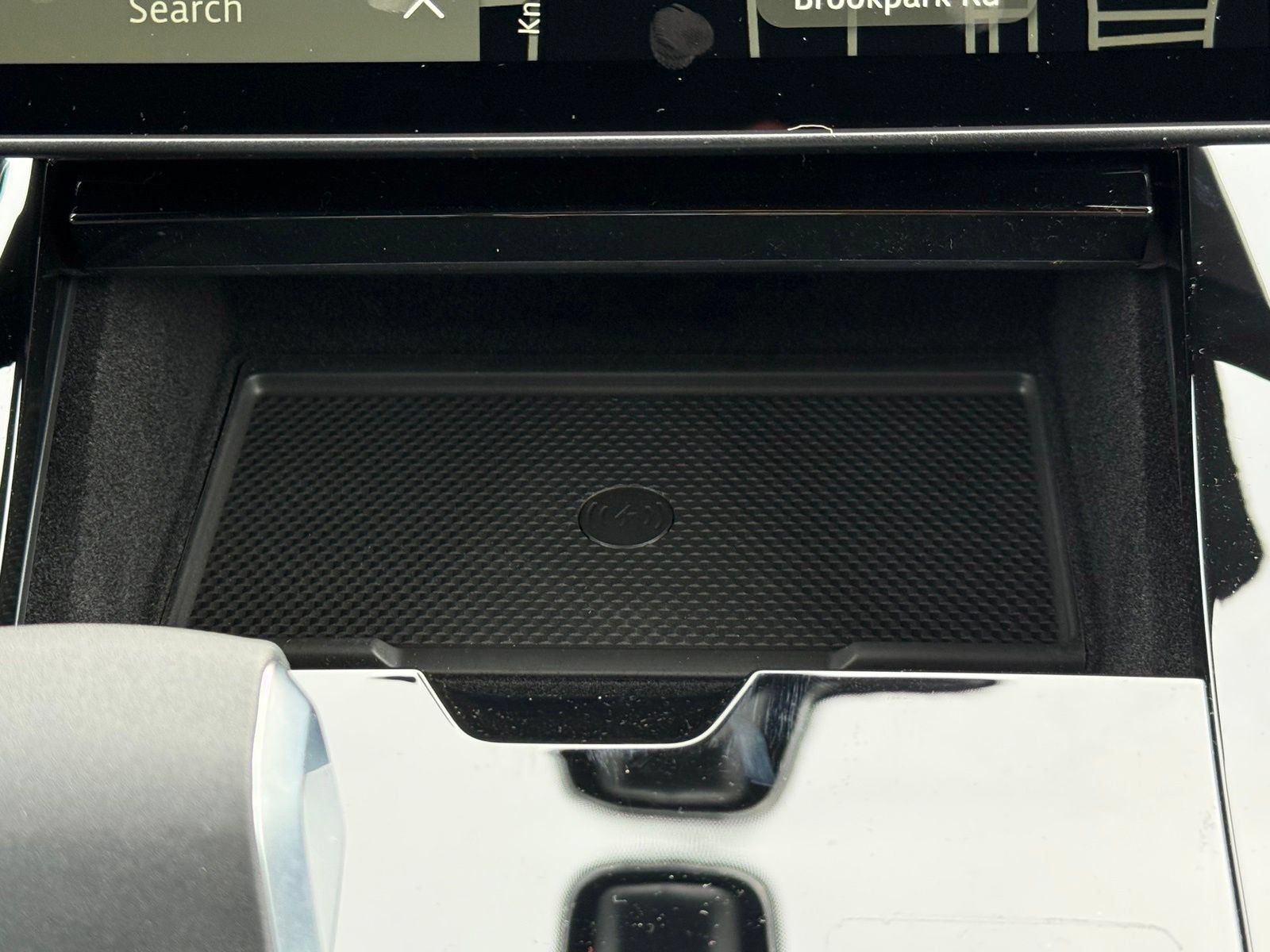 New 2026 Land Rover Range Rover Sport SE AWD/4WD image 30