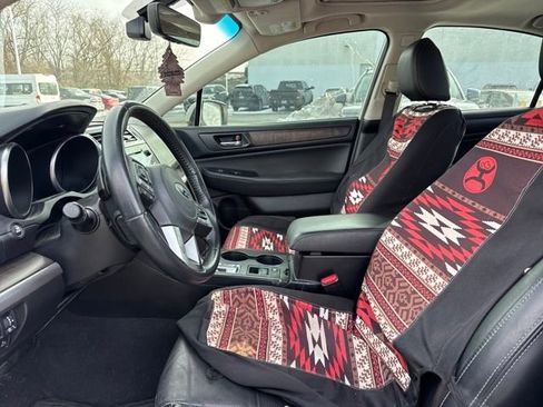 Used 2017 Subaru Legacy 2.5i Limited image 11