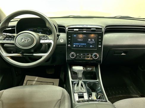 Used 2022 Hyundai Tucson SEL image 18