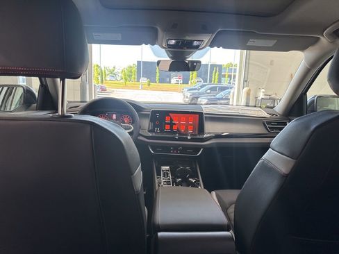 New 2026 Volkswagen Atlas Peak Edition AWD/4WD image 15