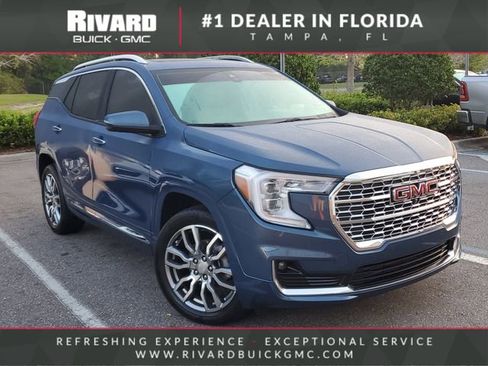 Used 2024 GMC Terrain Denali w/ Denali Premium Package image 1