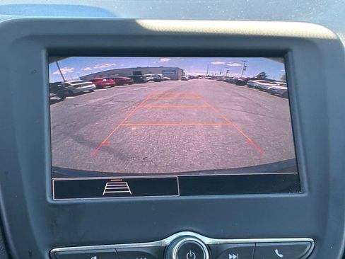 Used 2022 Chevrolet Equinox LS AWD/4WD image 15