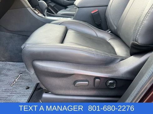 Used 2024 Subaru Ascent Touring AWD/4WD image 16