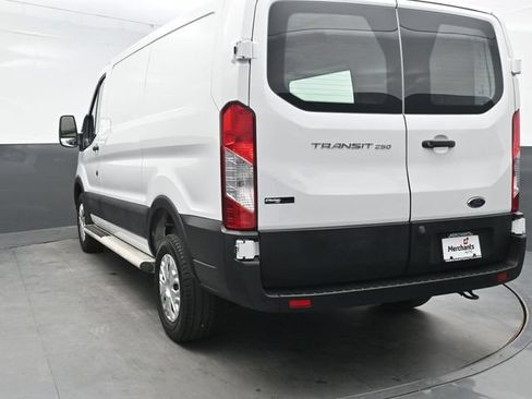 Used 2025 Ford Transit 250 Low Roof w/ Exterior Upgrade Package RWD image 5