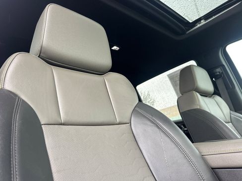 Certified 2023 Chevrolet Silverado 1500 ZR2 w/ Technology Package image 20