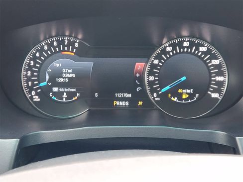 Used 2017 Ford Explorer Platinum image 15