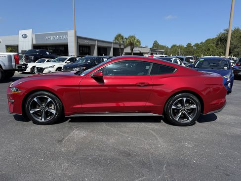 Used 2023 Ford Mustang Coupe RWD image 8